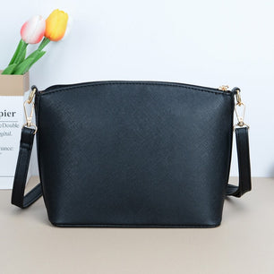 Women's PU Leather Zipper Closure Solid Pattern Shoulder Bag