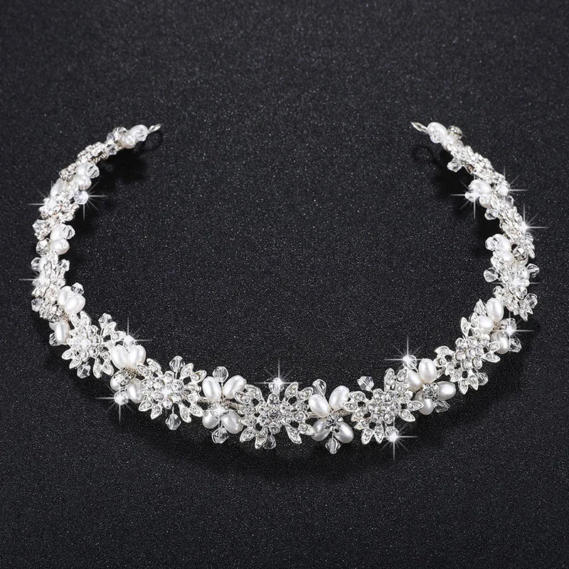 Women's Zinc Alloy Water Drop Pattern Tiaras Bridal Wedding Crown