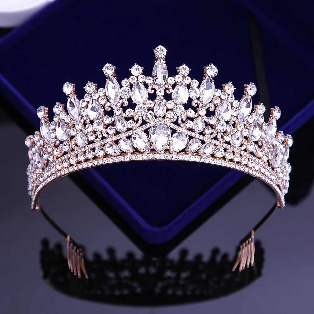 Women's Zinc Alloy Plant Pattern Tiaras Bridal Classic Crown