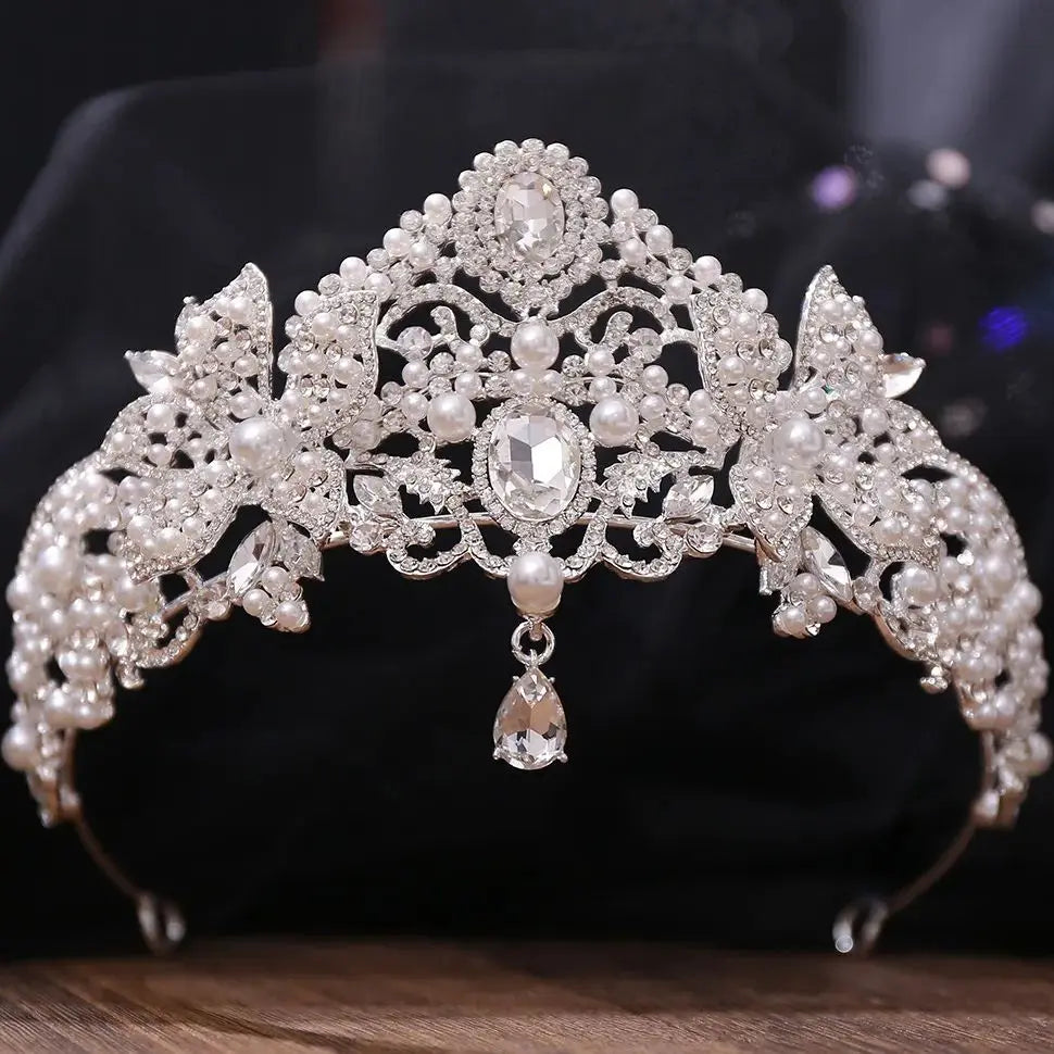 Women's Zinc Alloy Geometric Pattern Tiaras Bridal Wedding Crown