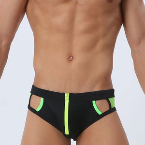 Men's Polyester Elastic Closure Solid Pattern Boxer Swimwear Brief