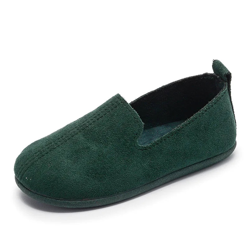 Kid's PU Round Toe Slip-On Closure Solid Pattern Casual Shoes