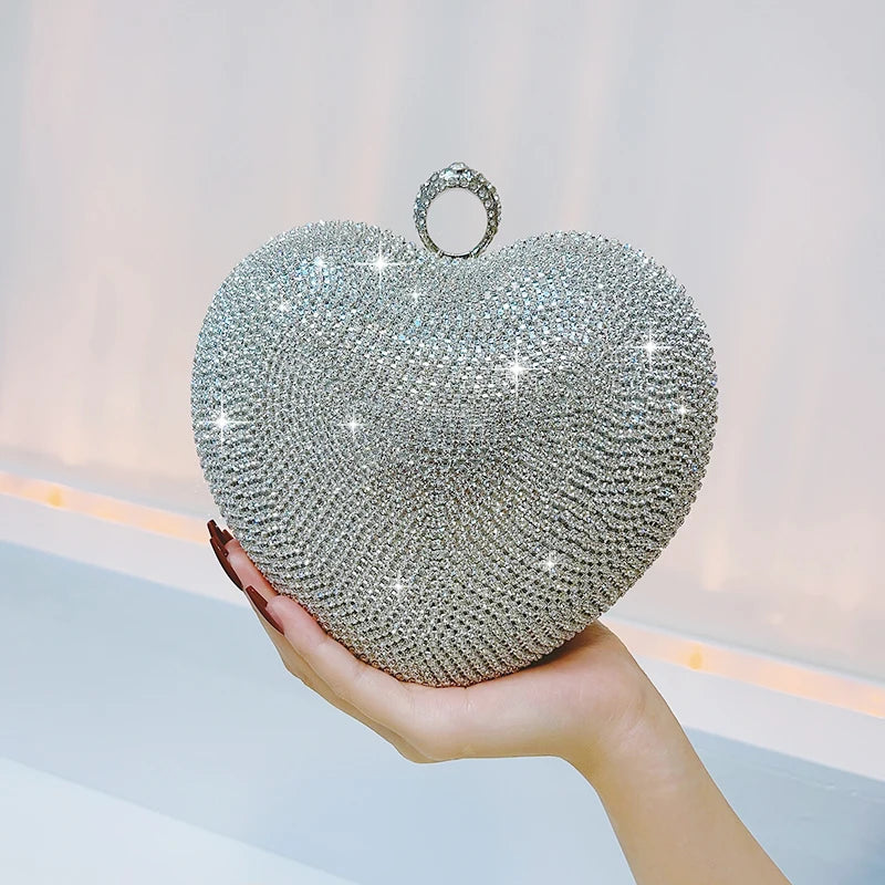 Women's PU Heart Shaped Sequined Pattern Classic Wedding Clutch