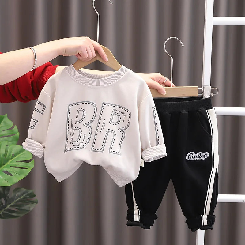 Baby's O-Neck Cotton Full Sleeve Pullover Closure Two-Piece Suit