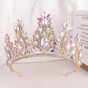 Women's Zinc Alloy Geometric Pattern Tiaras Bridal Classic Crown