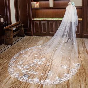 Women's Polyester Lace Edge Two-Layer Cathedral Wedding Veils