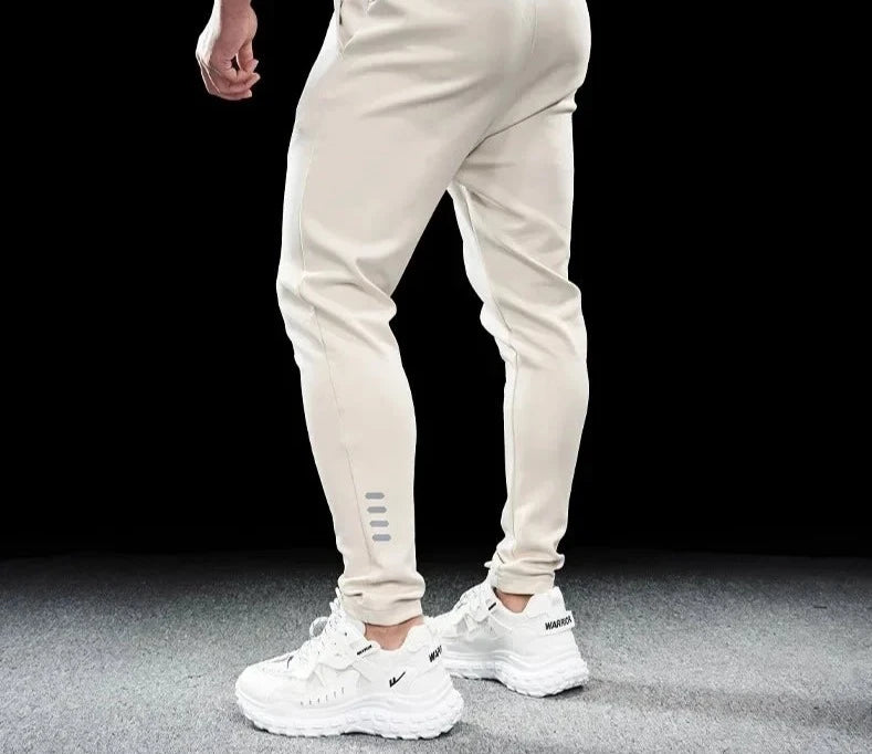 Men's Polyester Drawstring Closure Running Sportswear Trousers