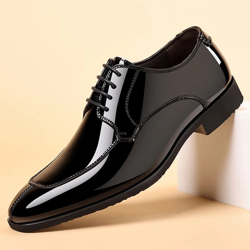 Men's Patent Leather Pointed Toe Lace-Up Closure Formal Shoes