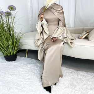 Women's Arabian Polyester Full Sleeve Plain Pattern Elegant Abaya