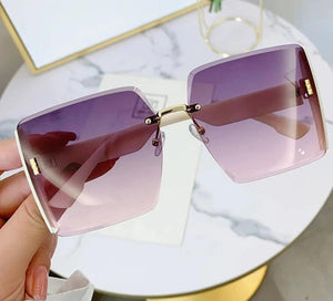 Women's Plastic Frame Acrylic Lens Square Shape Trendy Sunglasses