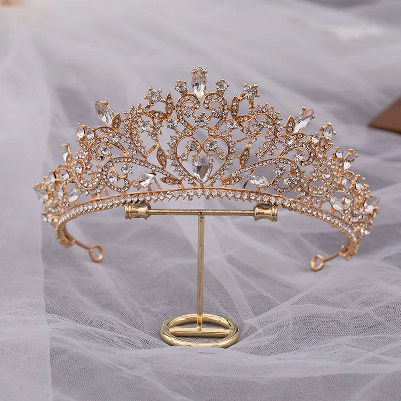 Women's Zinc Alloy Plant Pattern Tiaras Bridal Classic Crown