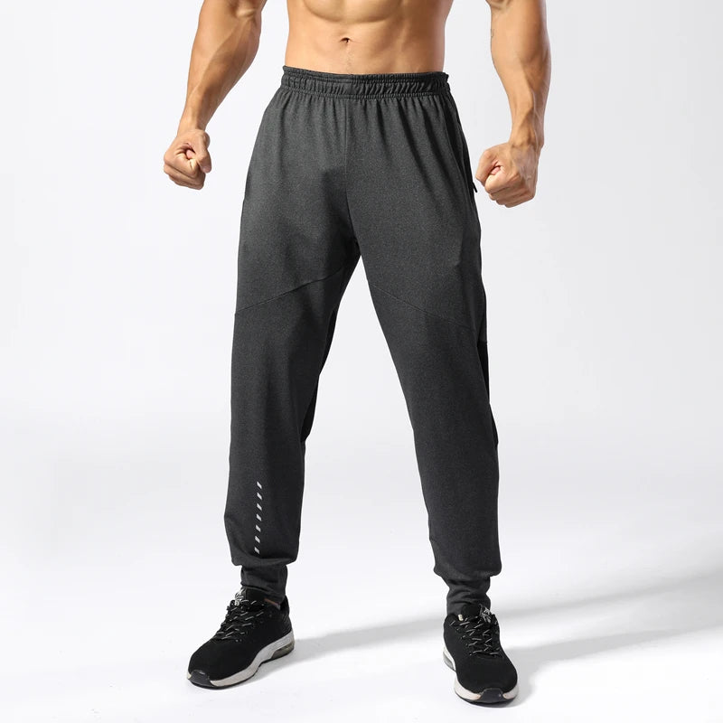 Men's Polyester Elastic Closure Quick-Drying Gymwear Trousers