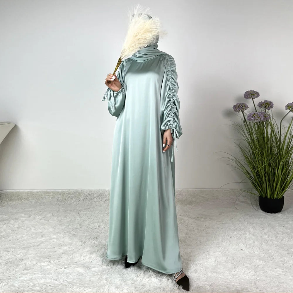 Women's Arabian Polyester Full Sleeve Plain Pattern Elegant Abaya