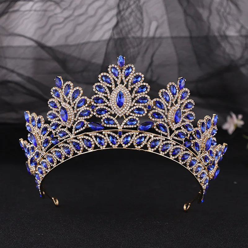 Women's Zinc Alloy Geometric Pattern Tiaras Bridal Classic Crown