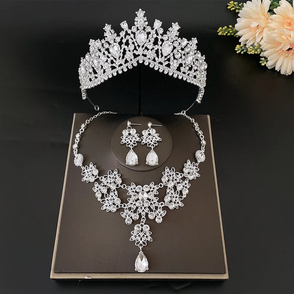 Women's Zinc Alloy Geometric Bridal Wedding Crown Jewelry Sets