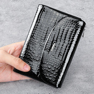 Women's Genuine Leather Zipper Closure Crocodile Pattern Purse