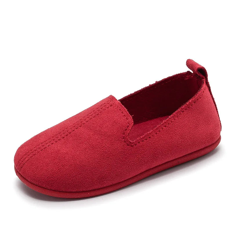 Kid's PU Round Toe Slip-On Closure Solid Pattern Casual Shoes