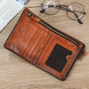 Men's Genuine Leather Solid Pattern Hasp Closure Vintage Wallet