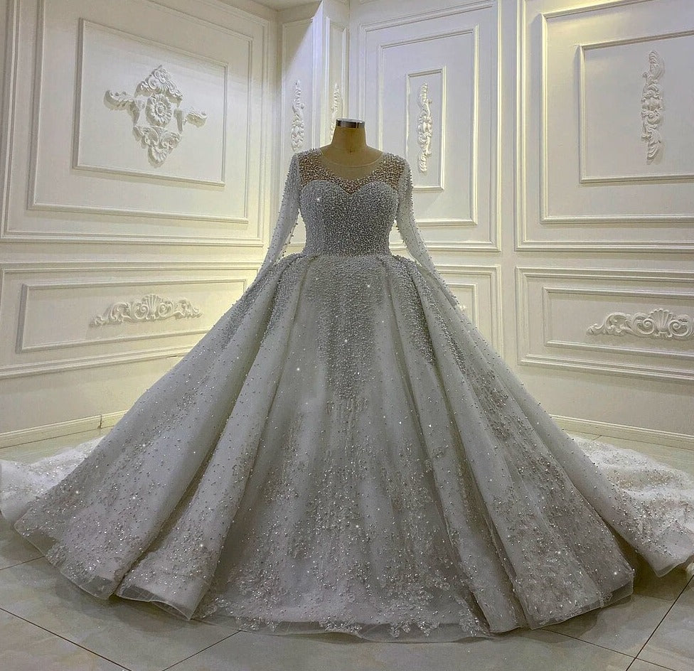 Women's Sweetheart-Neck Long Sleeves Court Train Wedding Dress