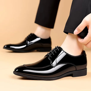 Men's Patent Leather Pointed Toe Lace-Up Closure Formal Shoes