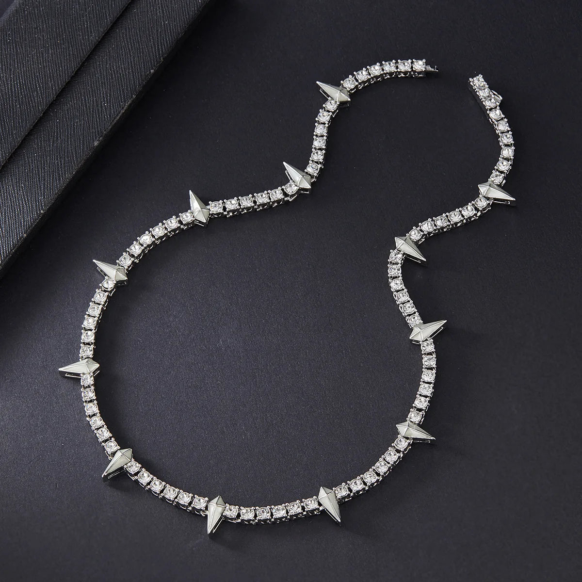 Women's 100% Zinc Alloy Link Chain Rhinestone Trendy Necklace