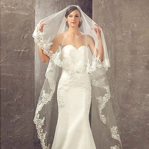 Women's Polyester Lace Edge One-Layer Cathedral Wedding Veils