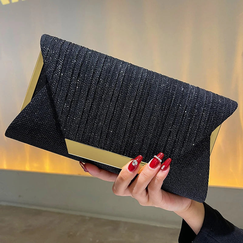 Women's Polyester Flap Closure Sequined Pattern Wedding Clutch