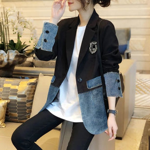 Women's Polyester Notched Full Sleeves Single Breasted Blazer