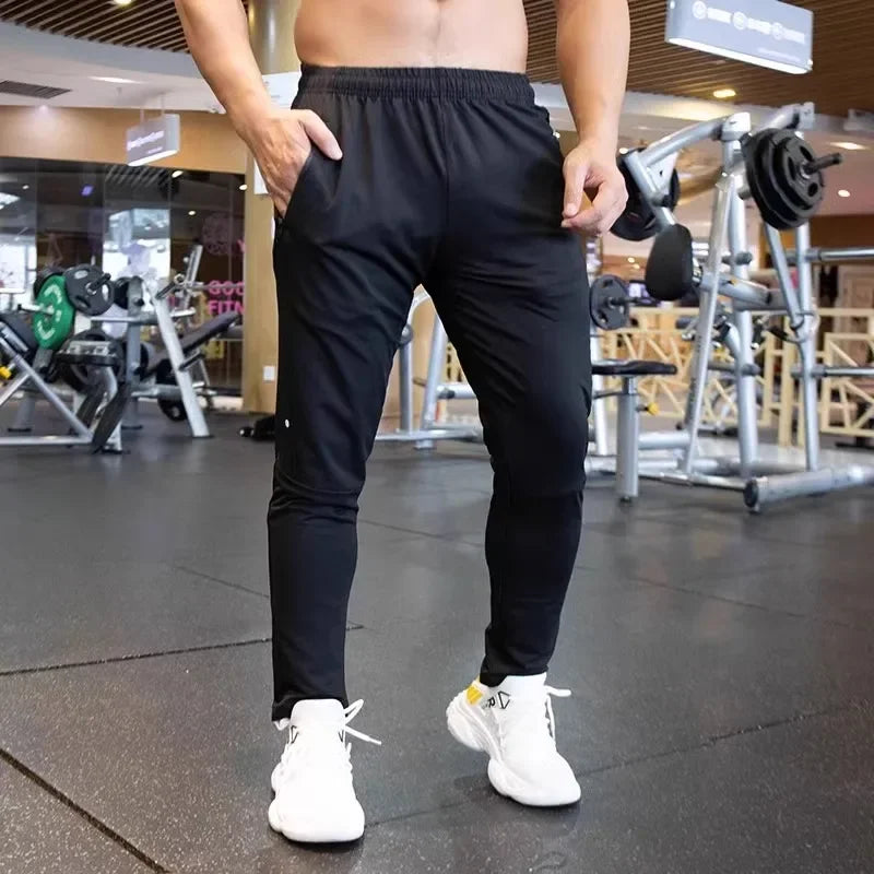 Men's Polyester Drawstring Closure Breathable Sports Trousers