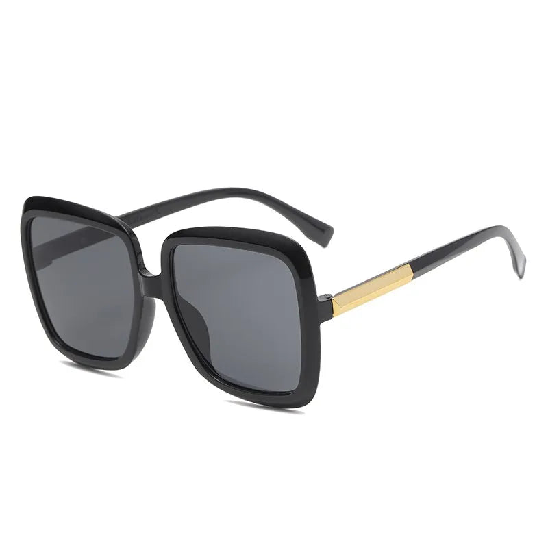Women's Polycarbonate Frame Square Shaped UV400 Sunglasses