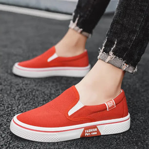 Men's Canvas Round Toe Slip-On Closure Casual Breathable Shoes