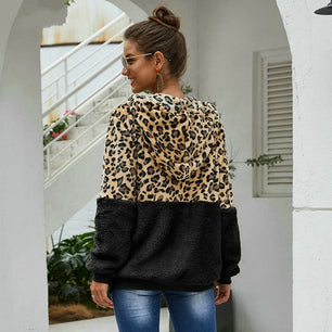 Women's Polyester Full Sleeve Leopard Pattern Zipper Hoodies