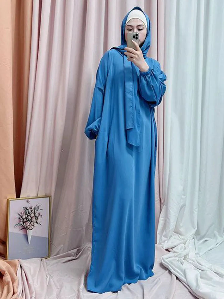 Women's Arabian Polyester Full Sleeve Solid Pattern Casual Abaya