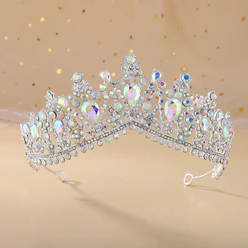 Women's Zinc Alloy Plant Pattern Tiaras Bridal Classic Crown