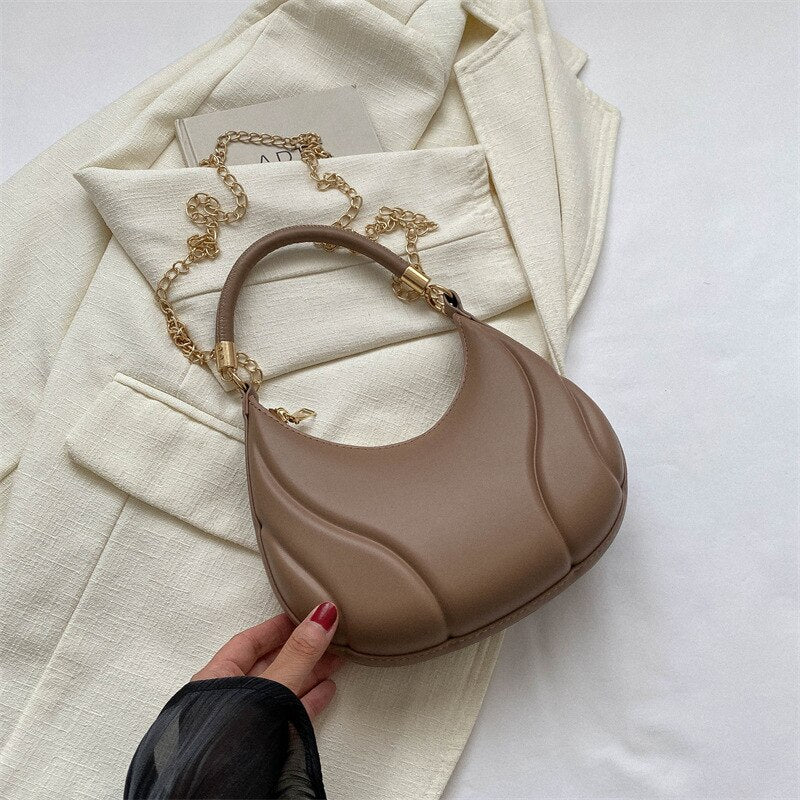 Women's PU Leather Zipper Closure Solid Pattern Shoulder Bag