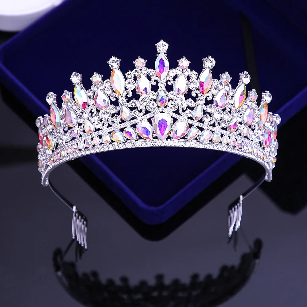 Women's Zinc Alloy Plant Pattern Tiaras Bridal Classic Crown