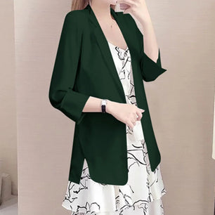 Women's Notched Polyester Full Sleeves Solid Pattern Blazer