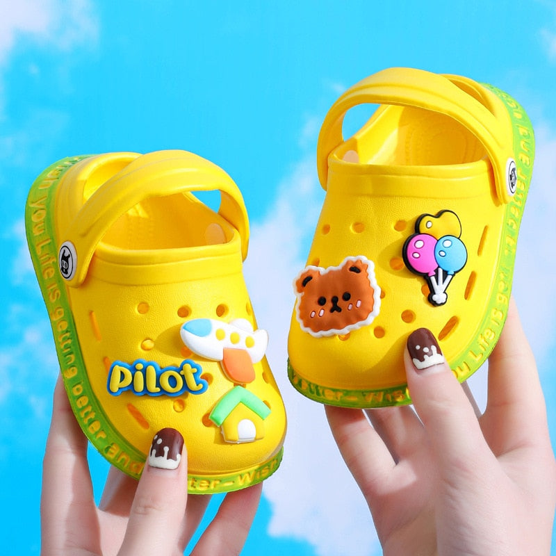 Kid's Rubber Round Toe Breathable Cartoon Pattern Beach Sandals