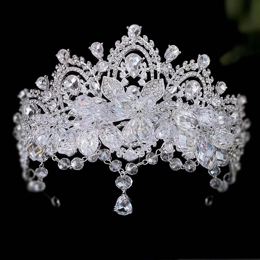 Women's Zinc Alloy Flower Pattern Tiaras Bridal Wedding Crown