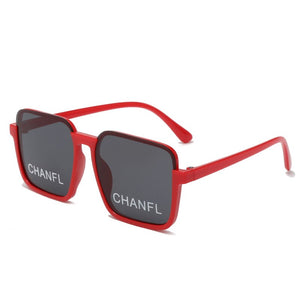 Kid's Polycarbonate Frame Square Shaped UV400 Vintage Sunglasses