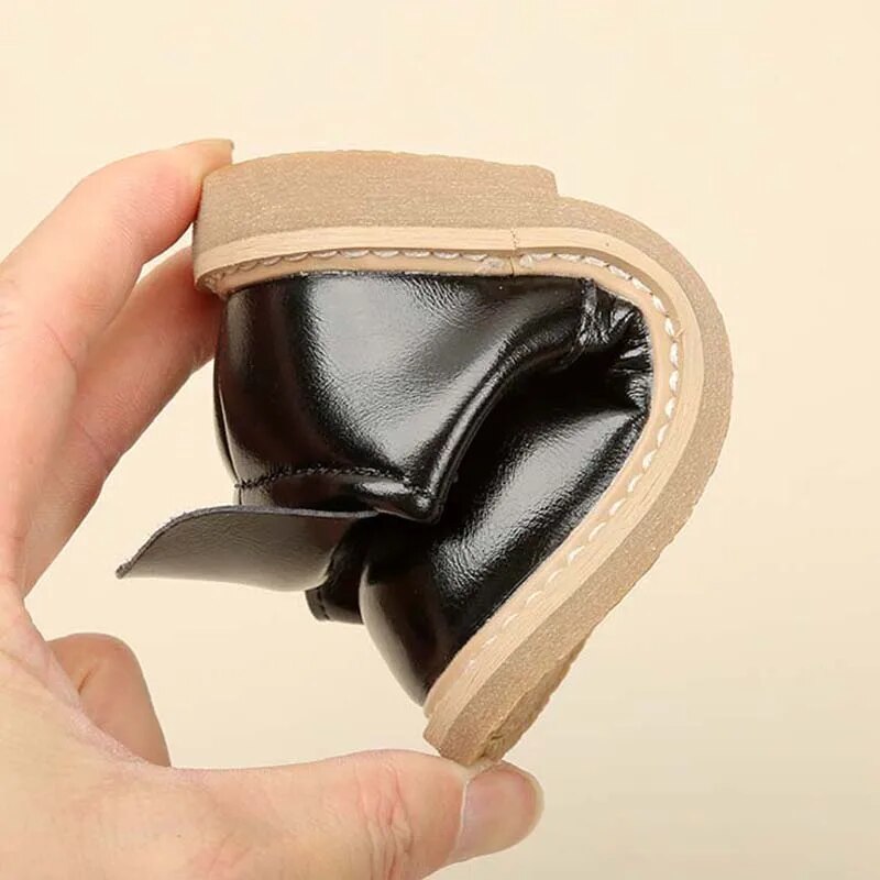 Baby's Leather Round Toe Hook Loop Closure Solid Pattern Shoes