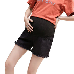 Women's Silk Elastic Closure Solid Pattern Maternity Shorts