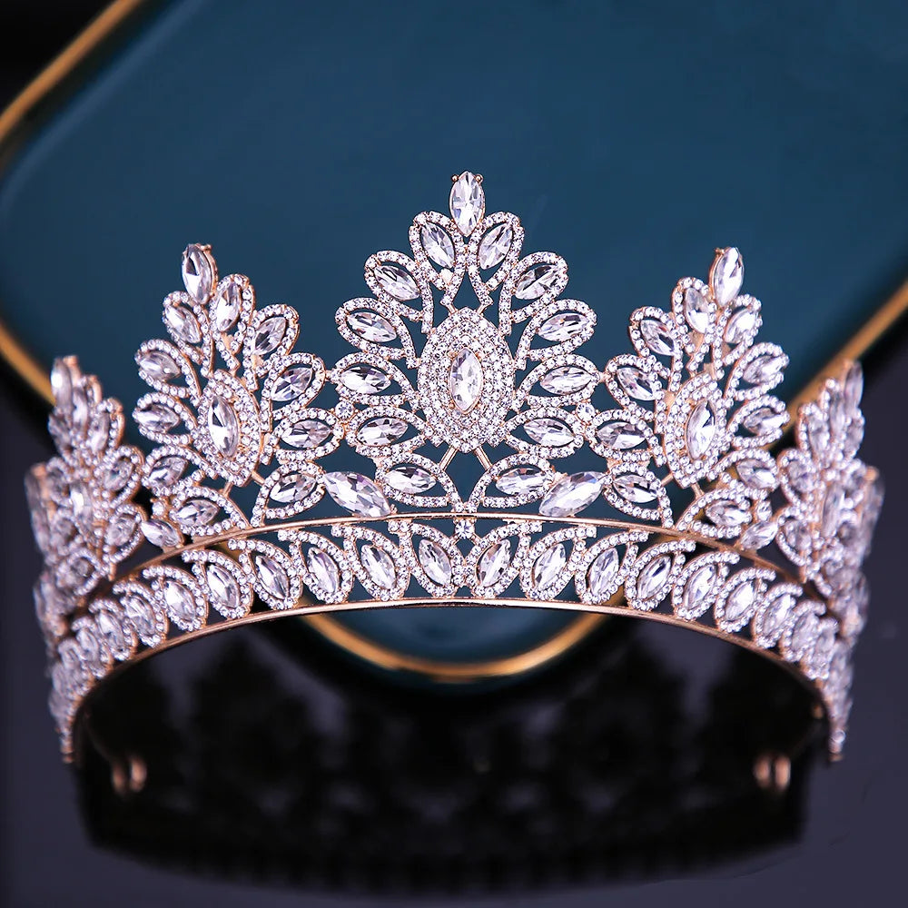 Women's Zinc Alloy Water Drop Pattern Tiaras Bridal Classic Crown