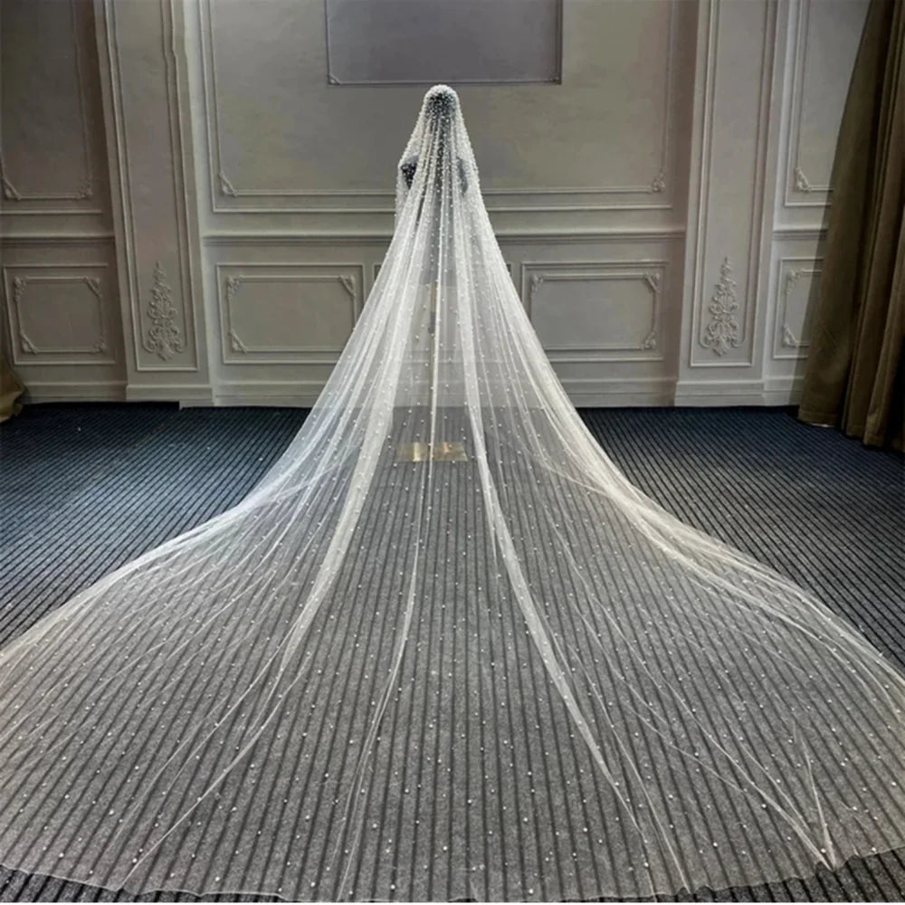 Women's Polyester Cut Edge One-Layer Cathedral Wedding Veils