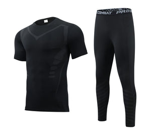 Men's Polyester O-Neck Short Sleeve Solid Pattern Sports Wear Set