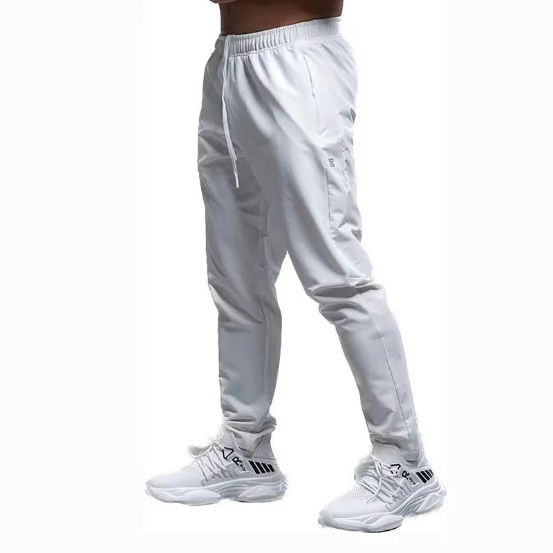 Men's Polyester Elastic Closure Quick-Drying Gymwear Trousers