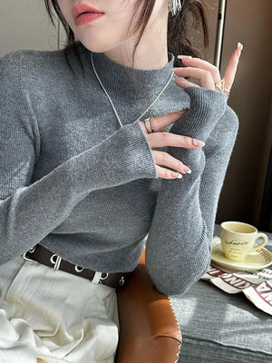 Women's Polyester Turtleneck Full Sleeves Solid Pattern Sweater