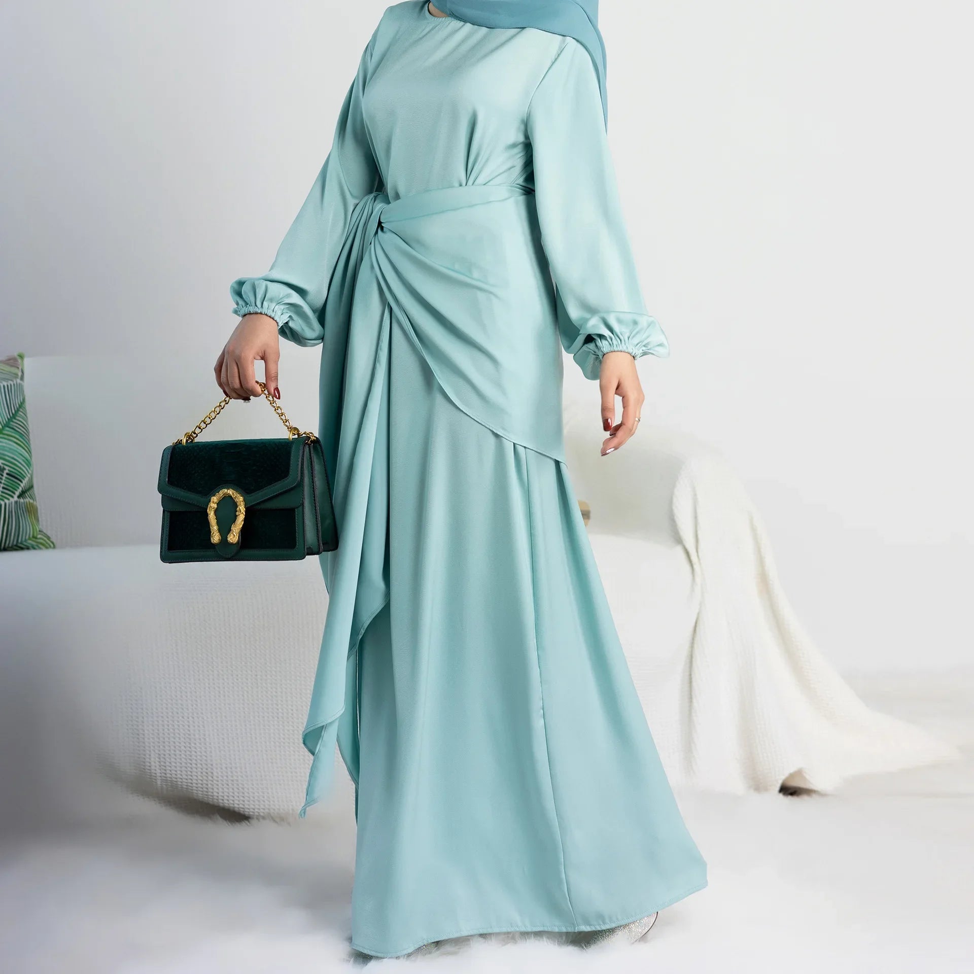 Women's Arabian Polyester Full Sleeves Solid Pattern Casual Dress