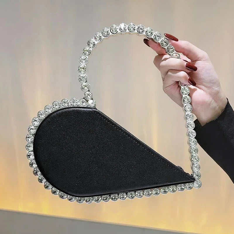 Women's Patent Leather Heart Shaped Trendy Bridal Wedding Clutch