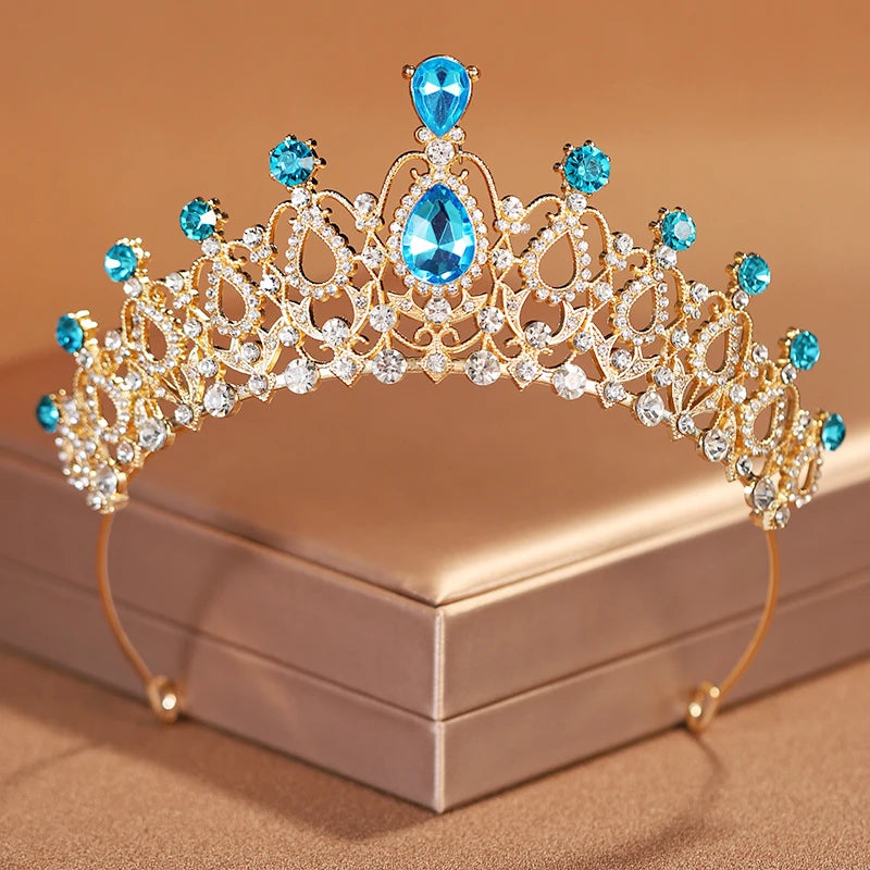 Women's Zinc Alloy Plant Pattern Tiaras Bridal Classic Crown